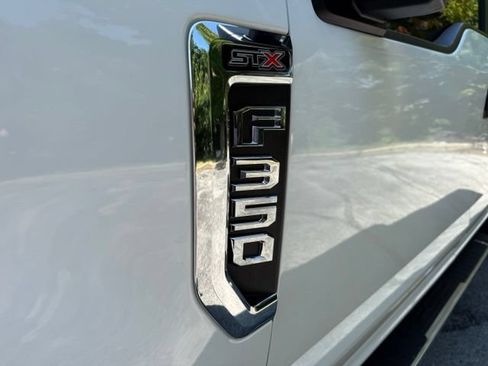 Used 2021 Ford F350 XL w/ STX Appearance Package AWD/4WD image 8