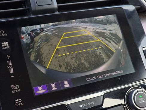 Used 2016 Honda Civic Touring image 28