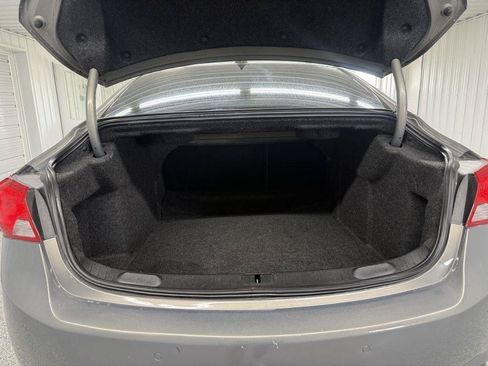 Used 2019 Chevrolet Impala Premier FWD image 26