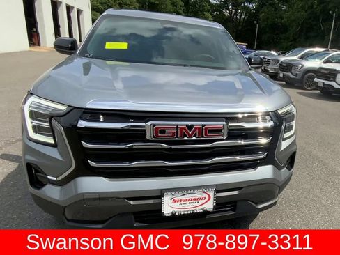 New 2027 GMC Terrain Elevation w/ LPO, Floor Liner Package AWD/4WD image 3