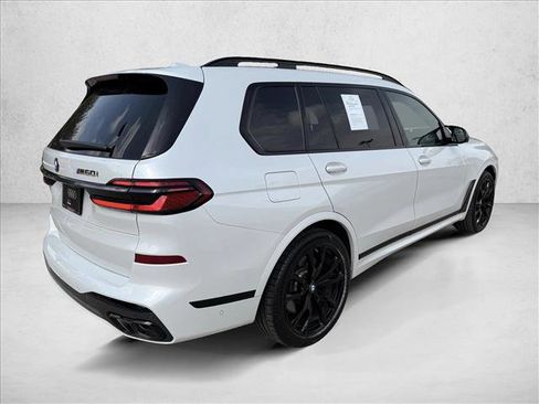 Used 2026 BMW X7 M60i AWD/4WD image 5