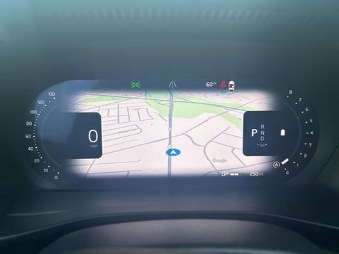 Certified 2025 Volvo XC40 B5 Plus image 19