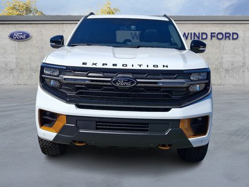 Used 2026 Ford Expedition Tremor AWD/4WD image 2