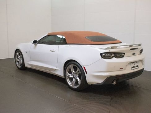Used 2021 Chevrolet Camaro SS RWD image 10