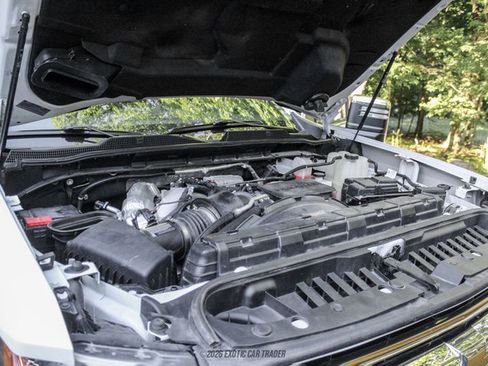 Used 2022 Chevrolet Silverado 3500 High Country w/ Technology Package AWD/4WD image 14
