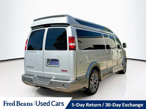 Used 2023 GMC Savana 2500 Extended RWD image 8