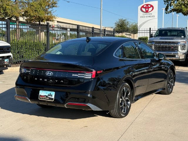 Used 2024 Hyundai Sonata SEL FWD image 6