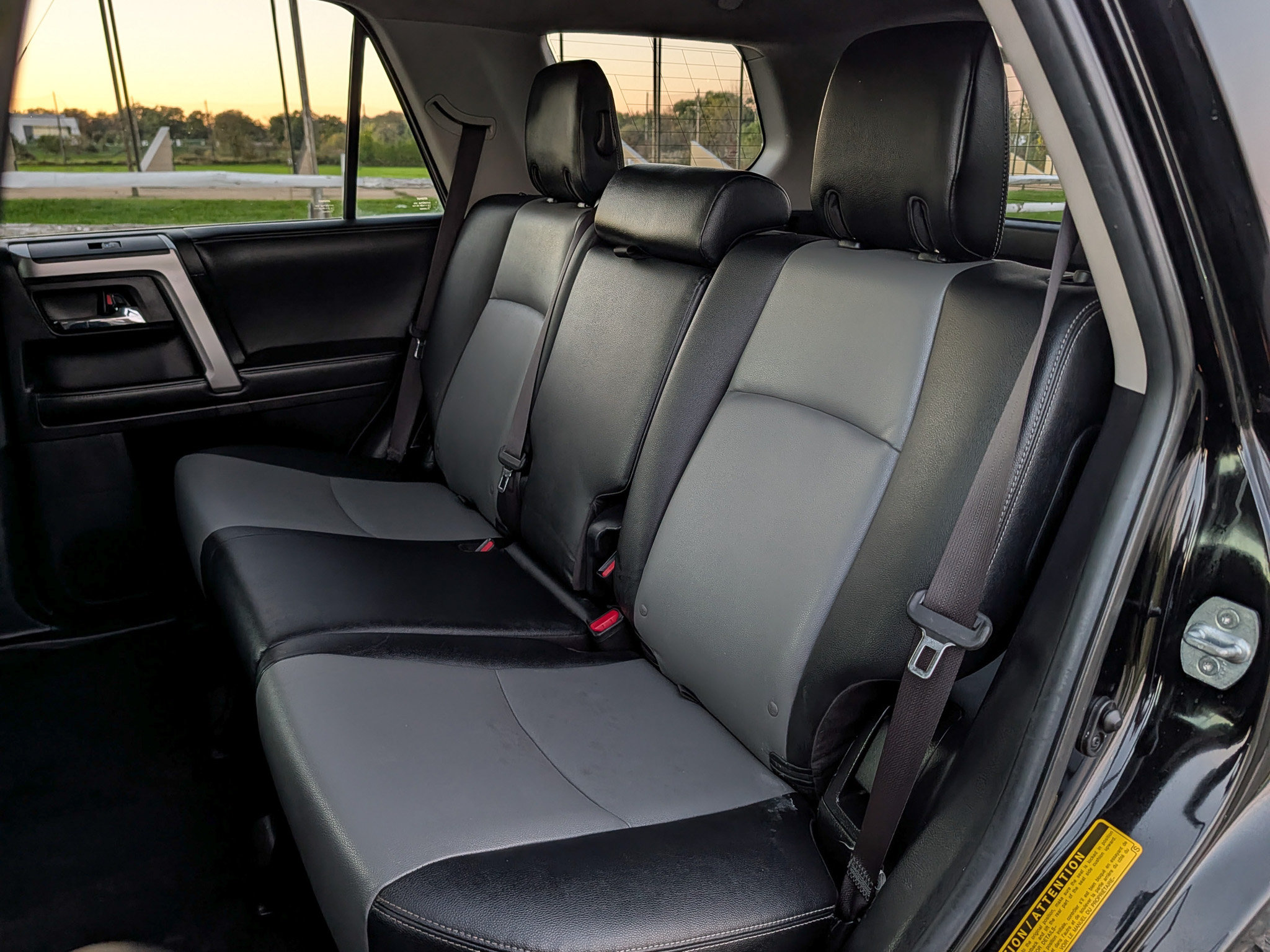 Used 2014 Toyota 4Runner SR5 Premium AWD/4WD image 18