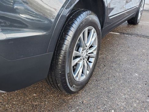 Certified 2023 Cadillac XT5 Premium Luxury image 19