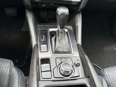 Used 2017 MAZDA MAZDA6 Sport FWD image 18