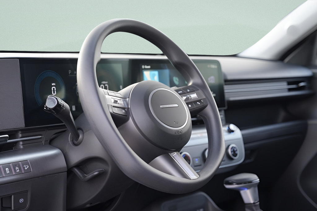 Certified 2026 Hyundai Kona SE AWD/4WD image 22