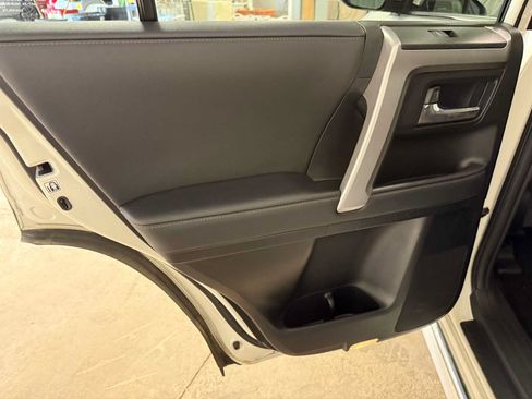 Used 2023 Toyota 4Runner Limited AWD/4WD image 24