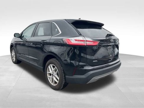 Used 2024 Ford Edge SEL image 5