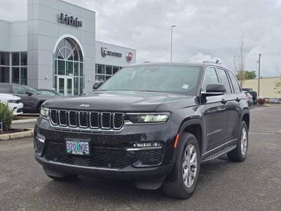 Used 2022 Jeep Grand Cherokee Limited w/ Luxury Tech Group II