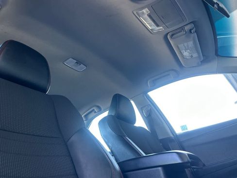 Used 2016 Toyota Camry SE FWD image 16