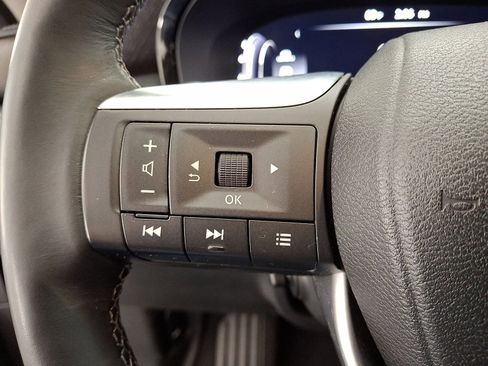 Used 2023 INFINITI QX60 Sensory w/ Cargo Package image 17