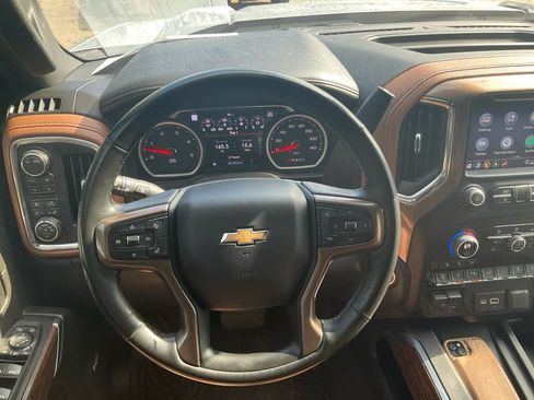 Used 2023 Chevrolet Silverado 3500 High Country w/ Z71 Off-Road Package AWD/4WD image 24