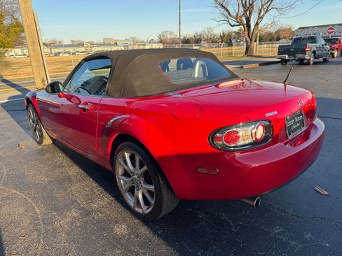 Used 2006 MAZDA MX-5 Miata 3rd Generation Limited image 4