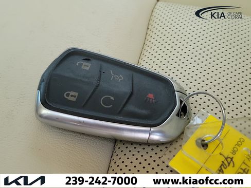 Used 2021 Cadillac XT6 Premium Luxury image 31