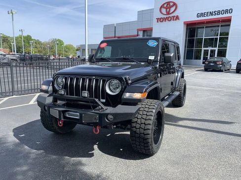 Used 2021 Jeep Wrangler Unlimited Sahara image 4