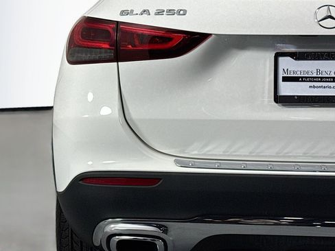 Certified 2021 Mercedes-Benz GLA 250 image 16