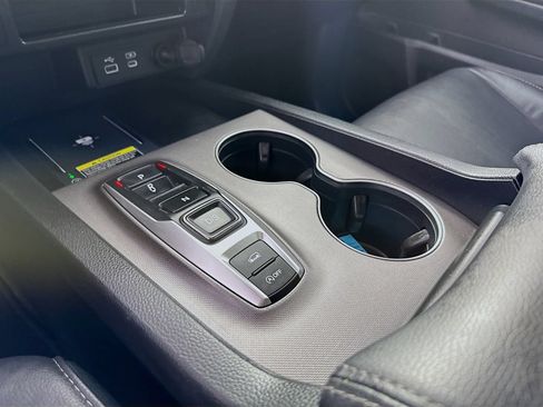 Used 2025 Honda Passport EX-L image 12