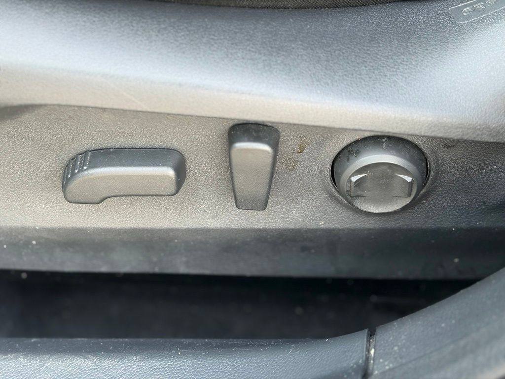 Used 2024 Subaru Outback Premium AWD/4WD image 25