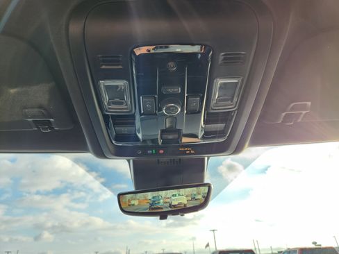 New 2026 Chevrolet Tahoe High Country image 15