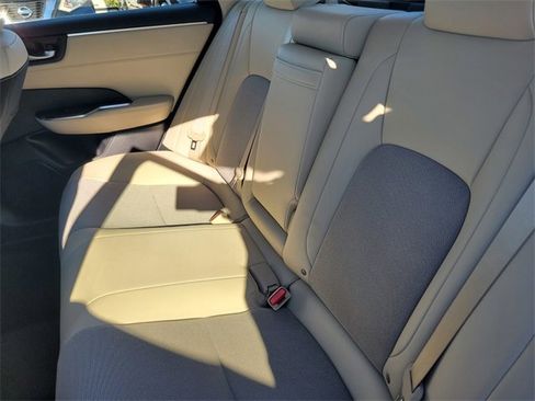 Used 2019 Honda Clarity Plug-In Hybrid image 15