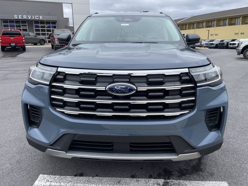 New 2026 Ford Explorer Active image 2