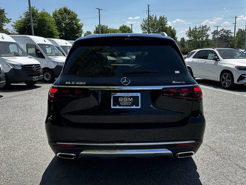 Used 2025 Mercedes-Benz GLS 450 4MATIC image 7