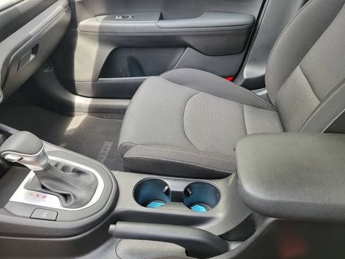Used 2024 Kia Forte LXS FWD image 30