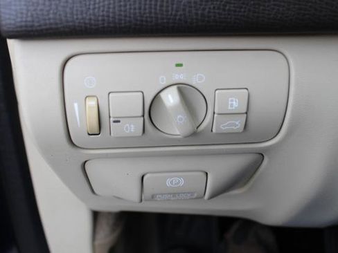 Used 2012 Volvo XC60 3.2 image 15