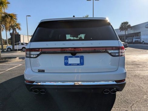 New 2026 Lincoln Aviator Reserve image 5
