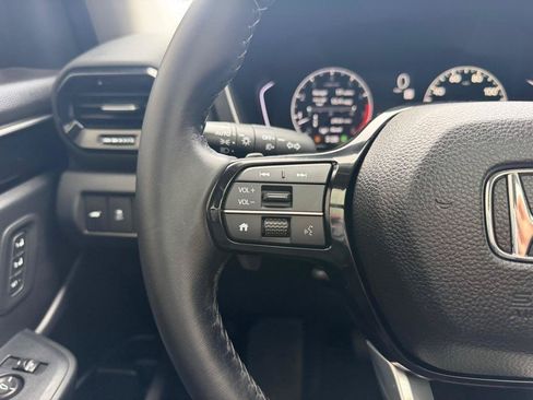 Used 2025 Honda Pilot Touring image 20