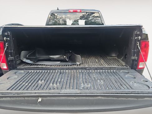 Used 2020 RAM 1500 Express w/ Wheel & Sound Group AWD/4WD image 15