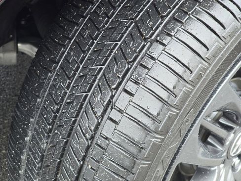 Used 2023 Acura RDX A-Spec image 16