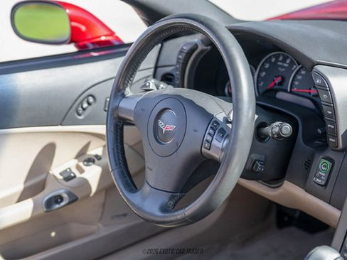 Used 2007 Chevrolet Corvette Convertible w/ Preferred Equipment Group RWD image 34