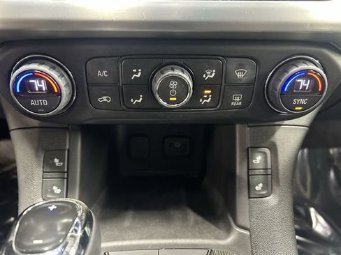 Certified 2018 GMC Acadia SLT AWD/4WD image 11