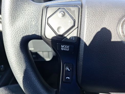 Used 2022 Toyota Tacoma SR image 20