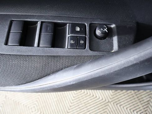 Used 2023 Toyota Corolla LE FWD image 30