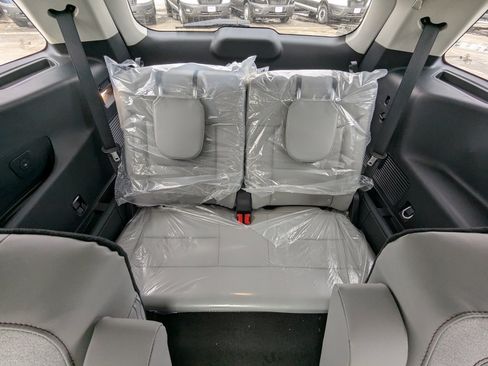 New 2026 Ford Explorer Active image 16