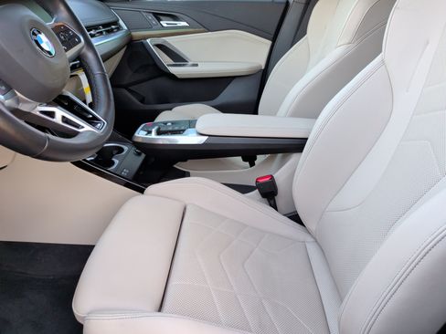 Certified 2023 BMW X1 xDrive28i w/ M Sport Package image 27