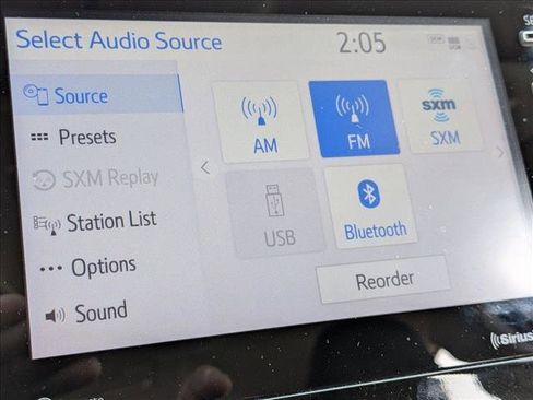 Used 2022 Toyota Camry LE image 6