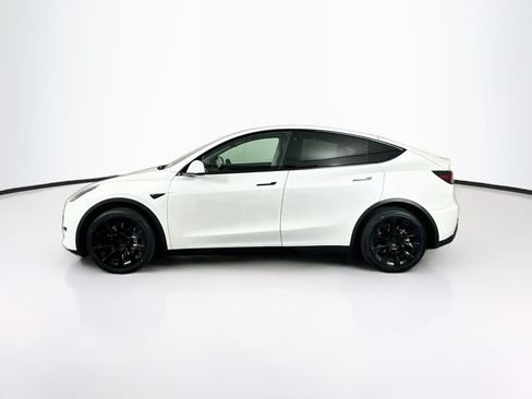 Used 2021 Tesla Model Y Long Range AWD/4WD image 4