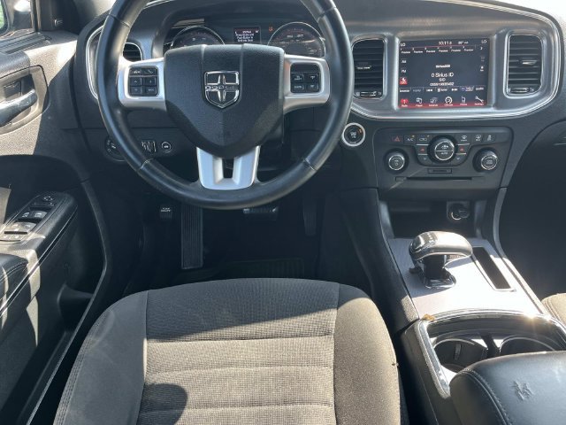Used 2013 Dodge Charger SXT RWD image 13