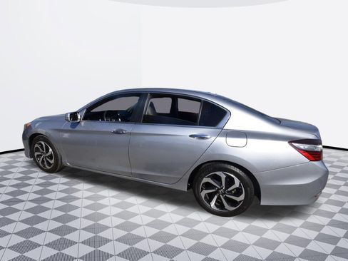 Used 2016 Honda Accord EX-L image 3