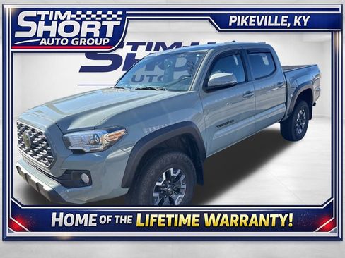Used 2023 Toyota Tacoma TRD Off-Road image 1