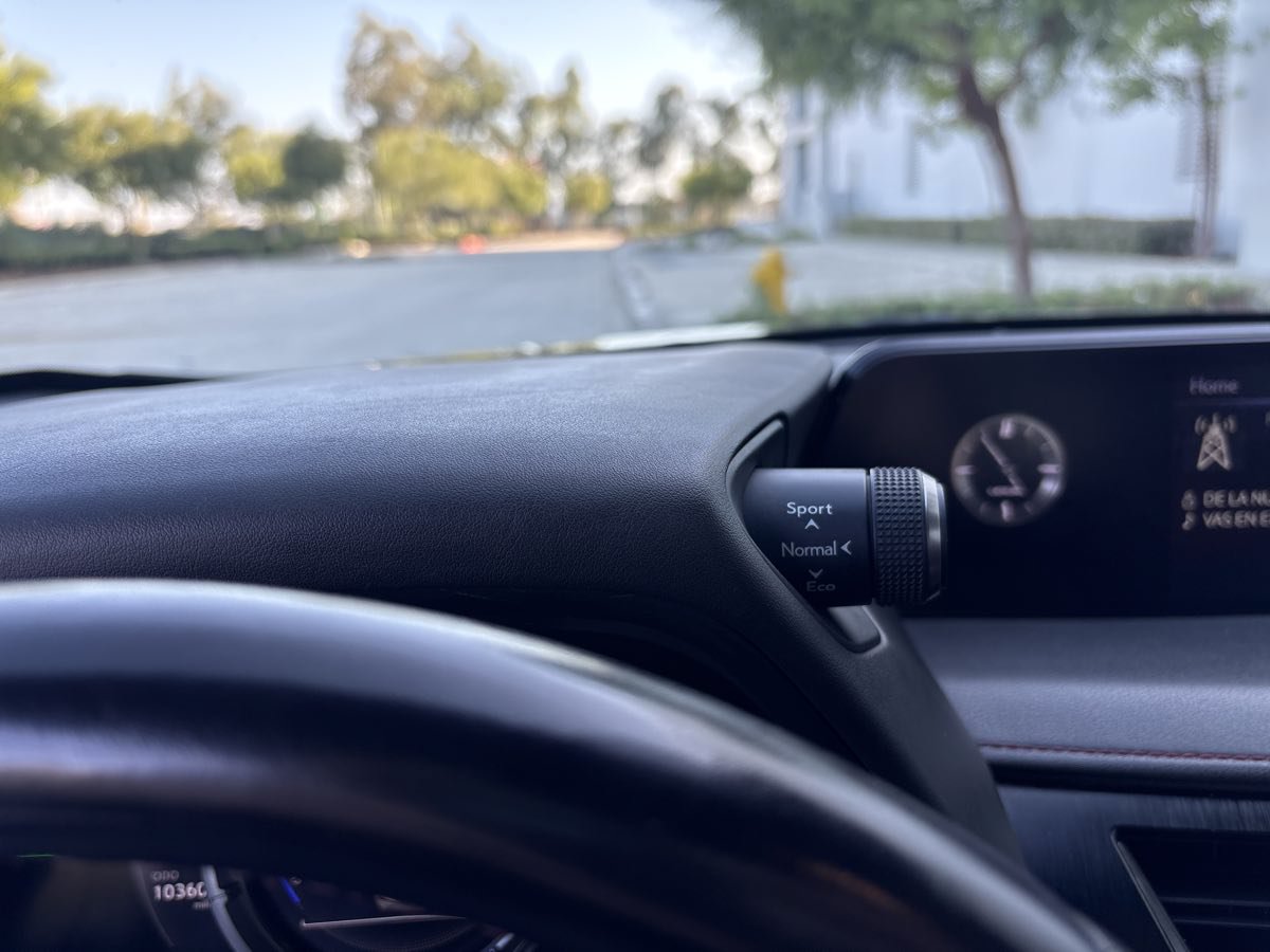 Used 2020 Lexus UX 250h F Sport w/ Accessory Package AWD/4WD image 22