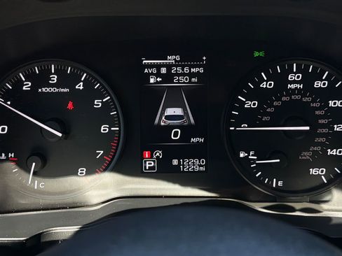 Used 2025 Subaru Impreza 2.0i AWD/4WD image 21